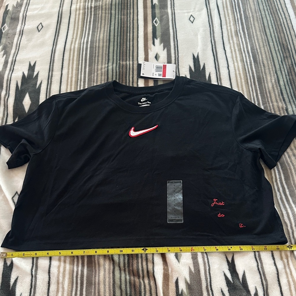 Nike Black Cropped Tee with Red Swoosh size large